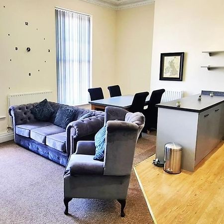 Luxury 2 Bed 2 Bath Suite بريستون المظهر الخارجي الصورة