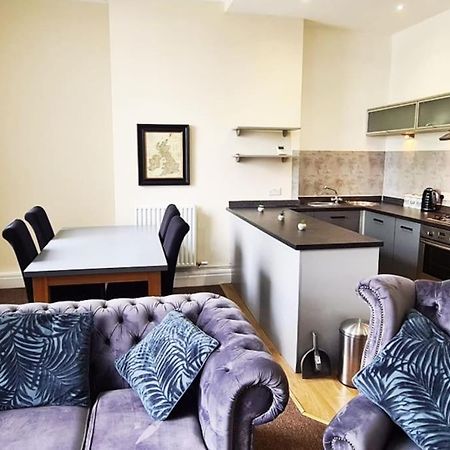 Luxury 2 Bed 2 Bath Suite بريستون المظهر الخارجي الصورة